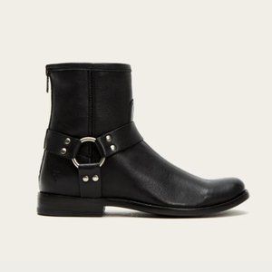 Frye Phillip Harness Short